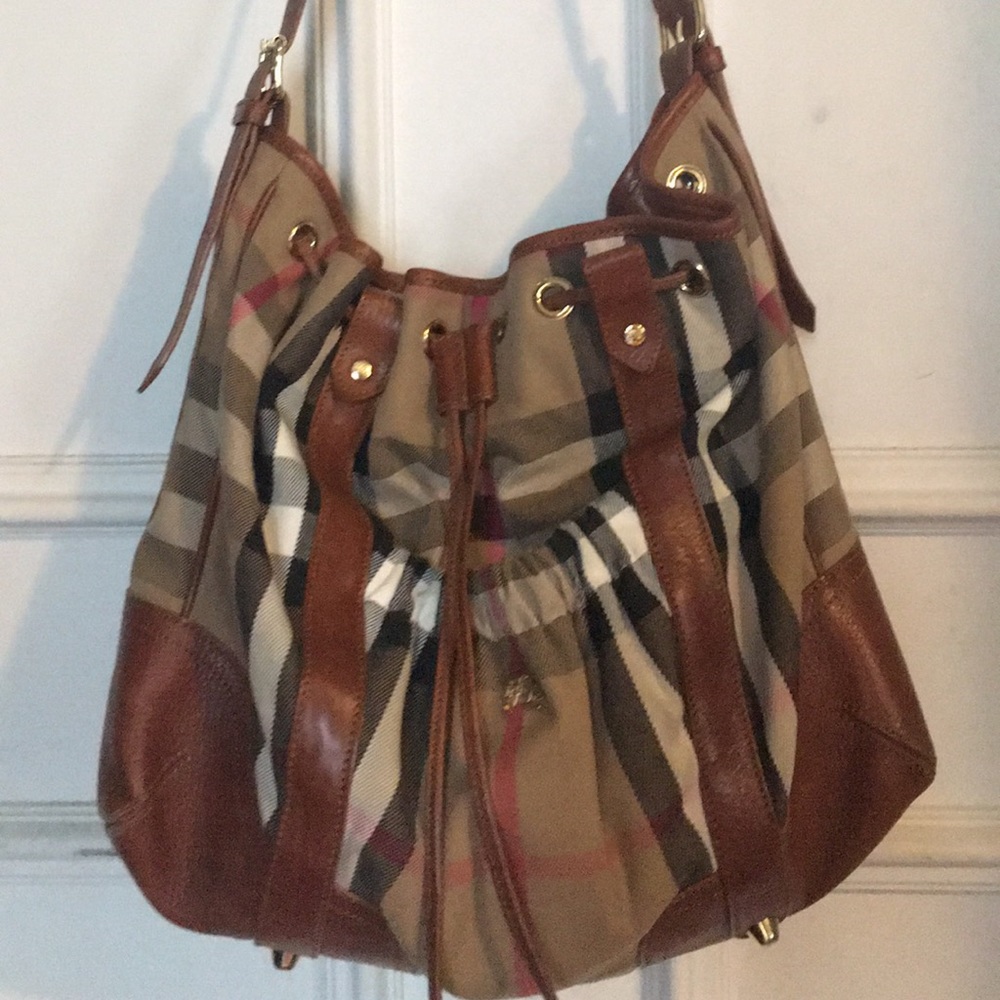 Shoulder bag